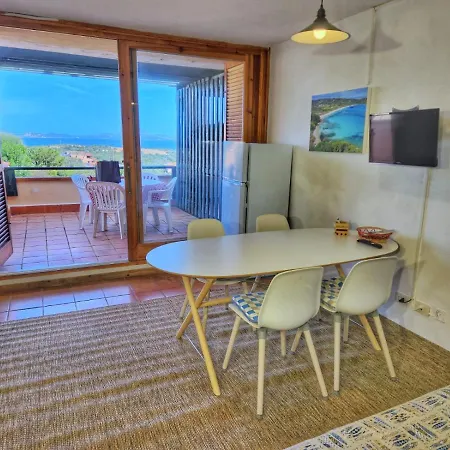 Tanca Manna Vista Mare 아파트 *